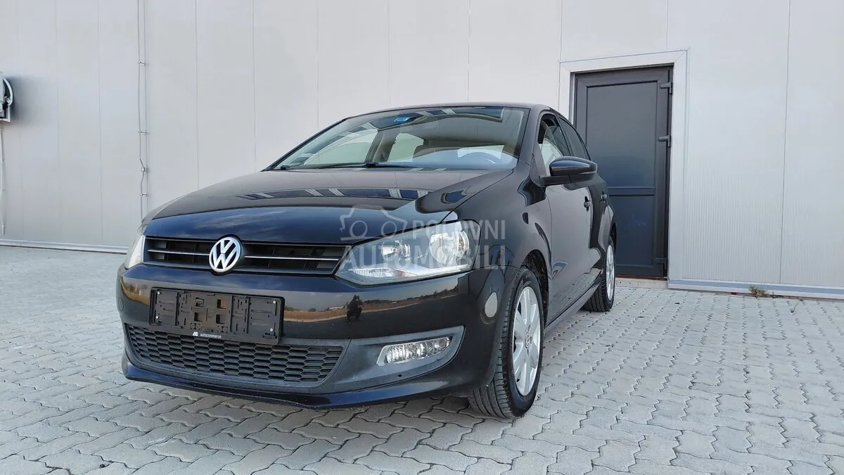 Volkswagen Polo 2010 photo 2