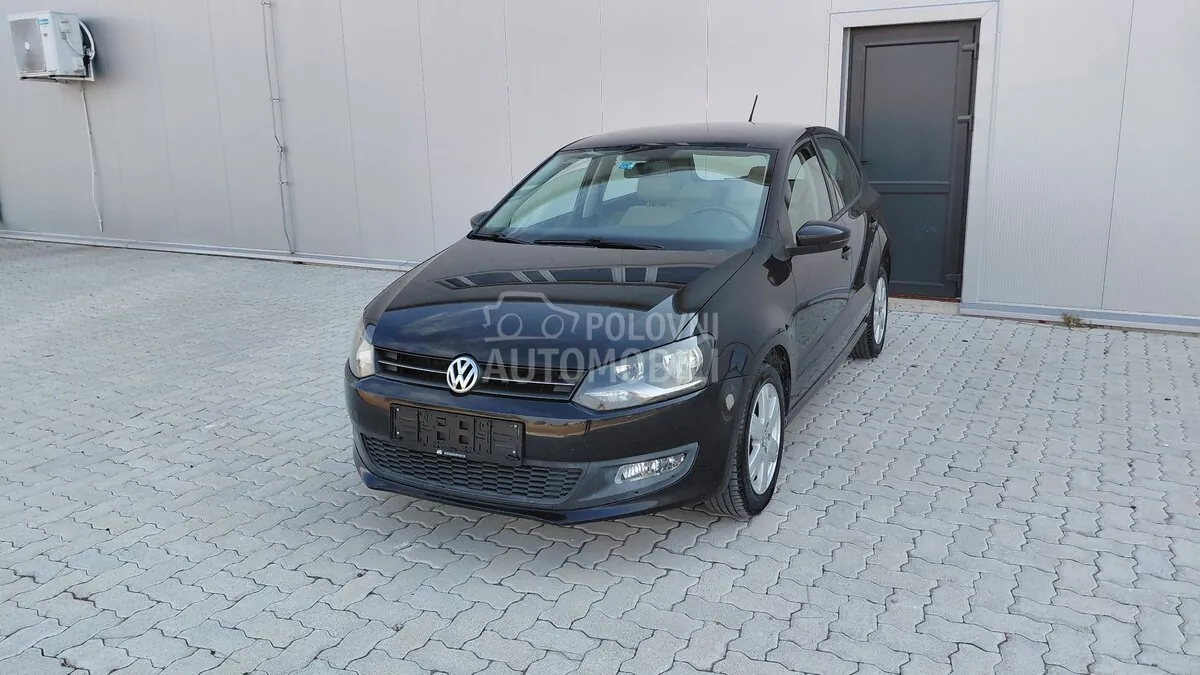 Volkswagen Polo 2010 photo 3