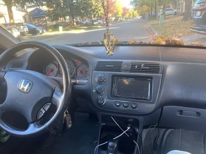 Honda Civic 2003 photo 5
