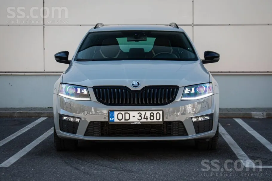 Skoda Octavia 2014 photo 2
