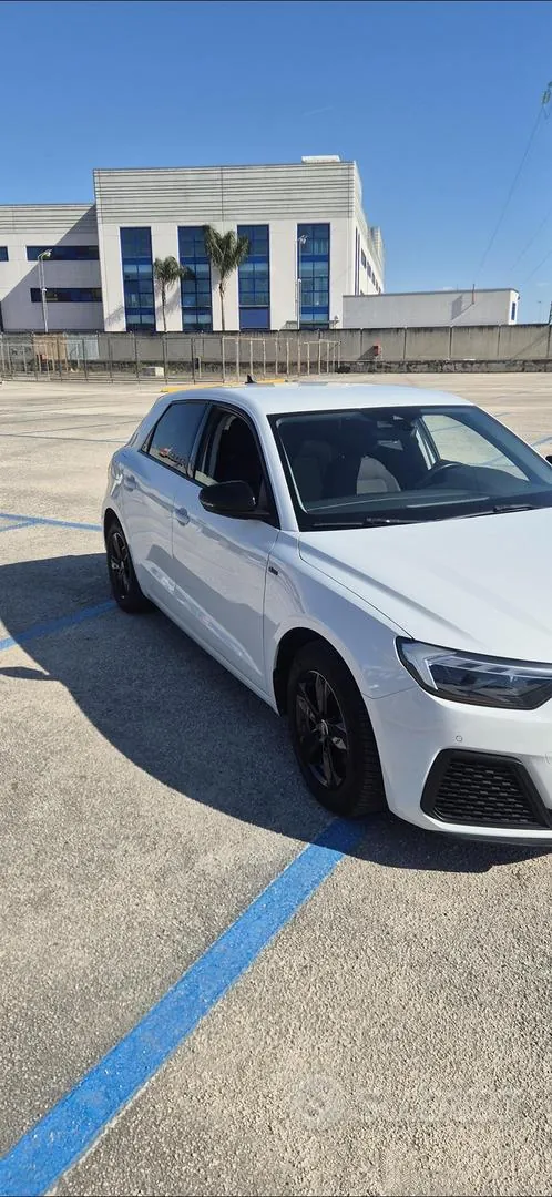 Audi A1 2019 photo 2