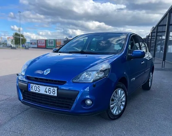 Renault Clio 2010 photo 3