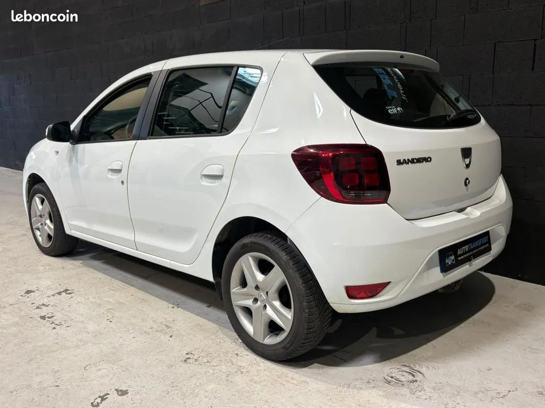Dacia Sandero 2017 photo 4