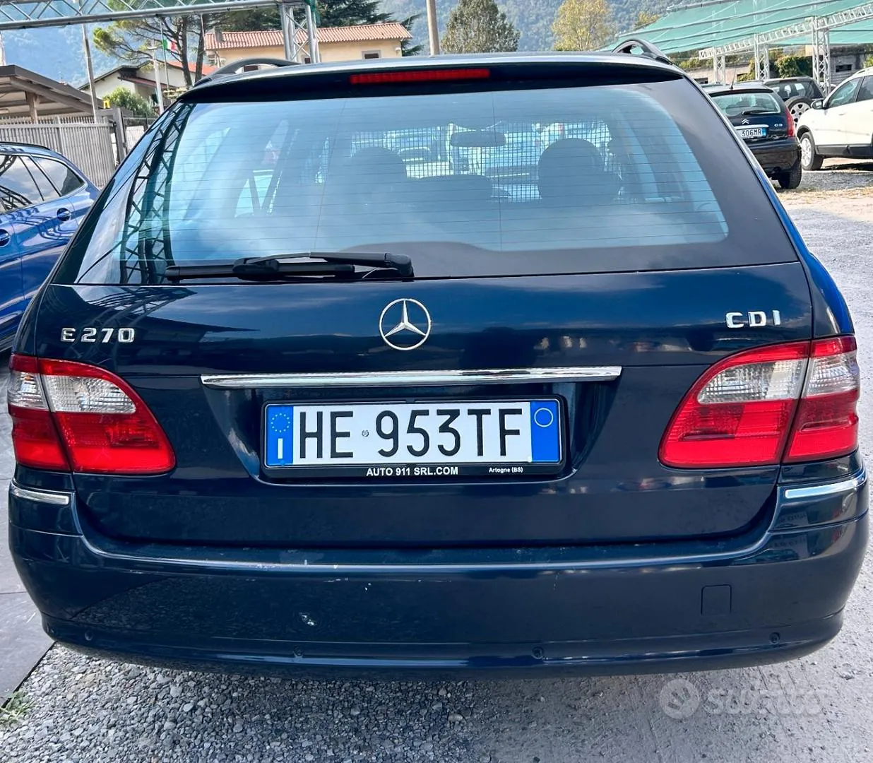Mercedes-Benz E-Class 2004 photo 5