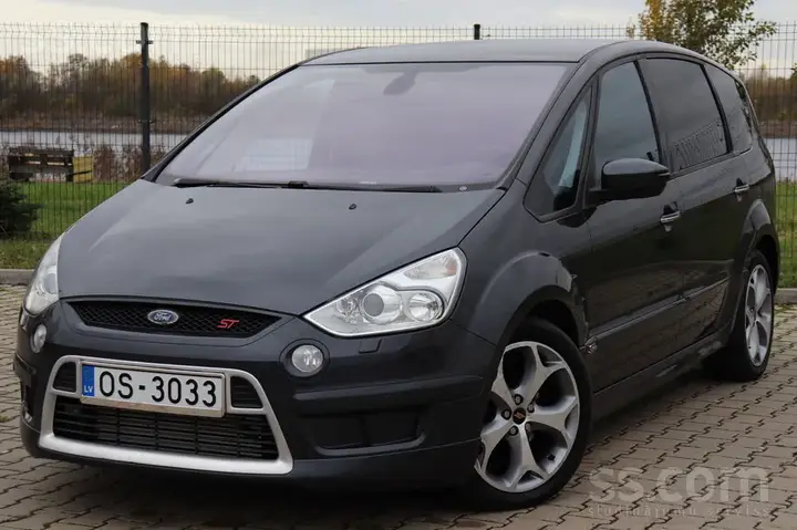 Ford S-Max 2010 photo 5