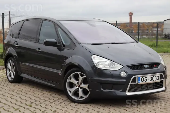 Ford S-Max 2010 photo 2