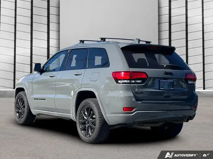 Jeep Grand Cherokee 2020 photo 4