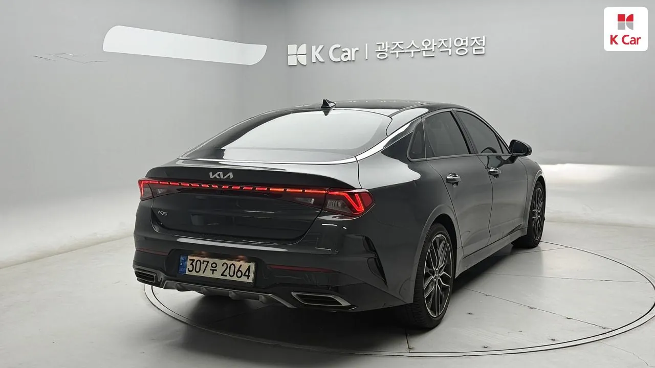 Kia K5 2022 photo 2