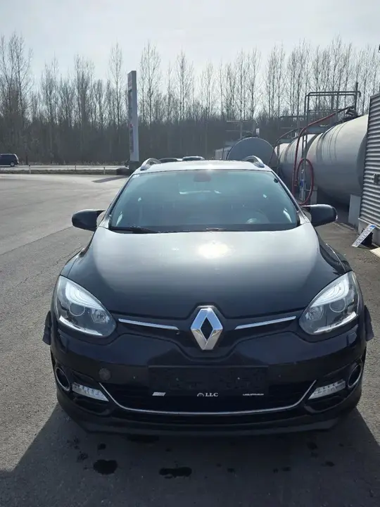 Renault Mégane 2014 photo 2