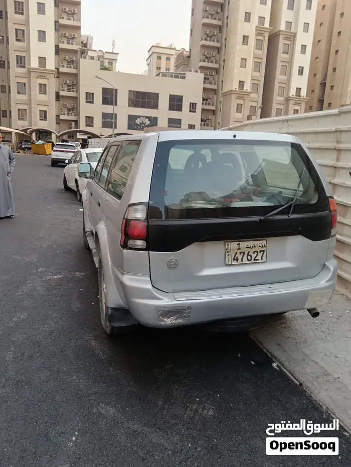 Mitsubishi Pajero 2024 photo 3