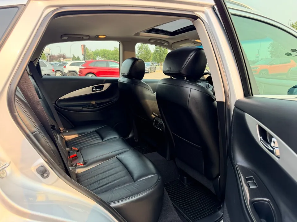 Infiniti Qx50 2016 photo 4