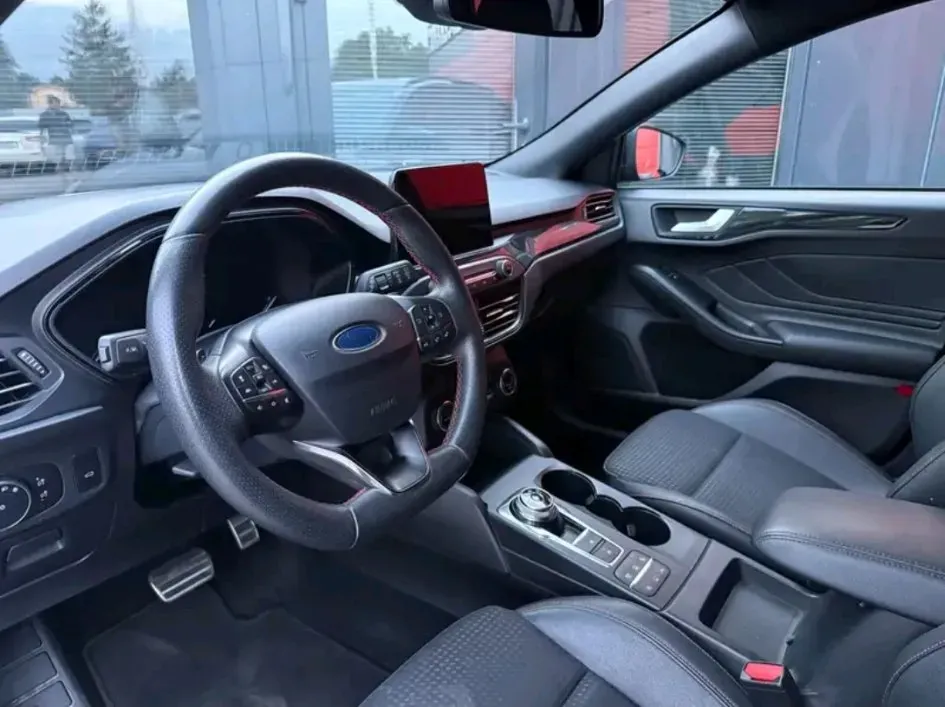 Ford Focus 2020 photo 2