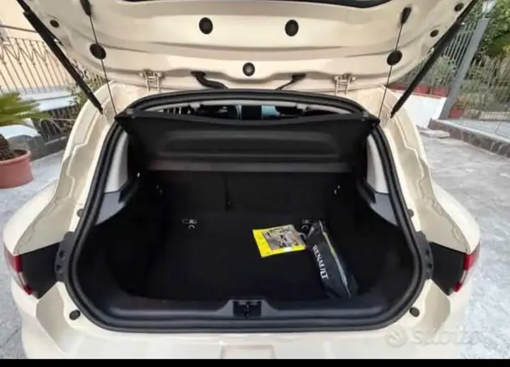 Renault Clio 2016 photo 4