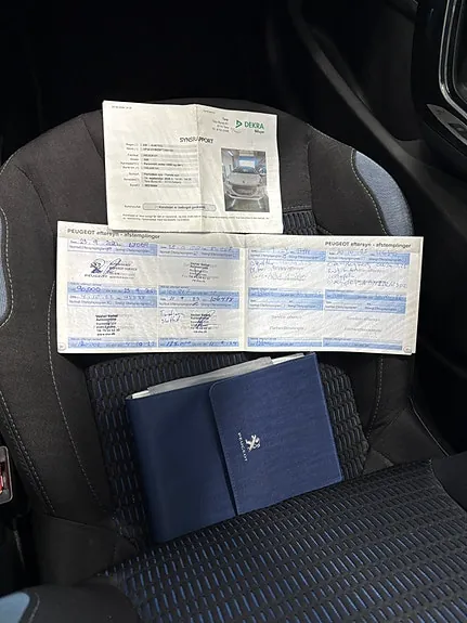 Peugeot 208 2015 photo 5