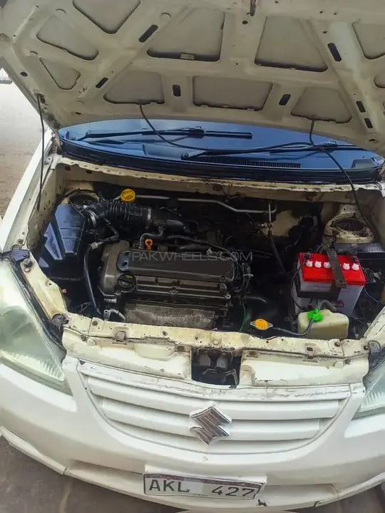 Suzuki Liana