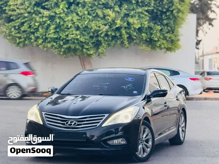 Hyundai Azera 2012 photo 2