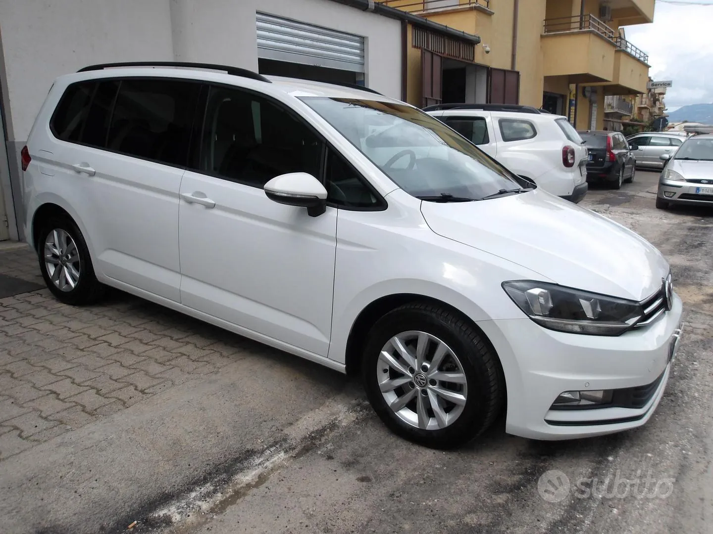 Volkswagen Touran 2016 photo 3