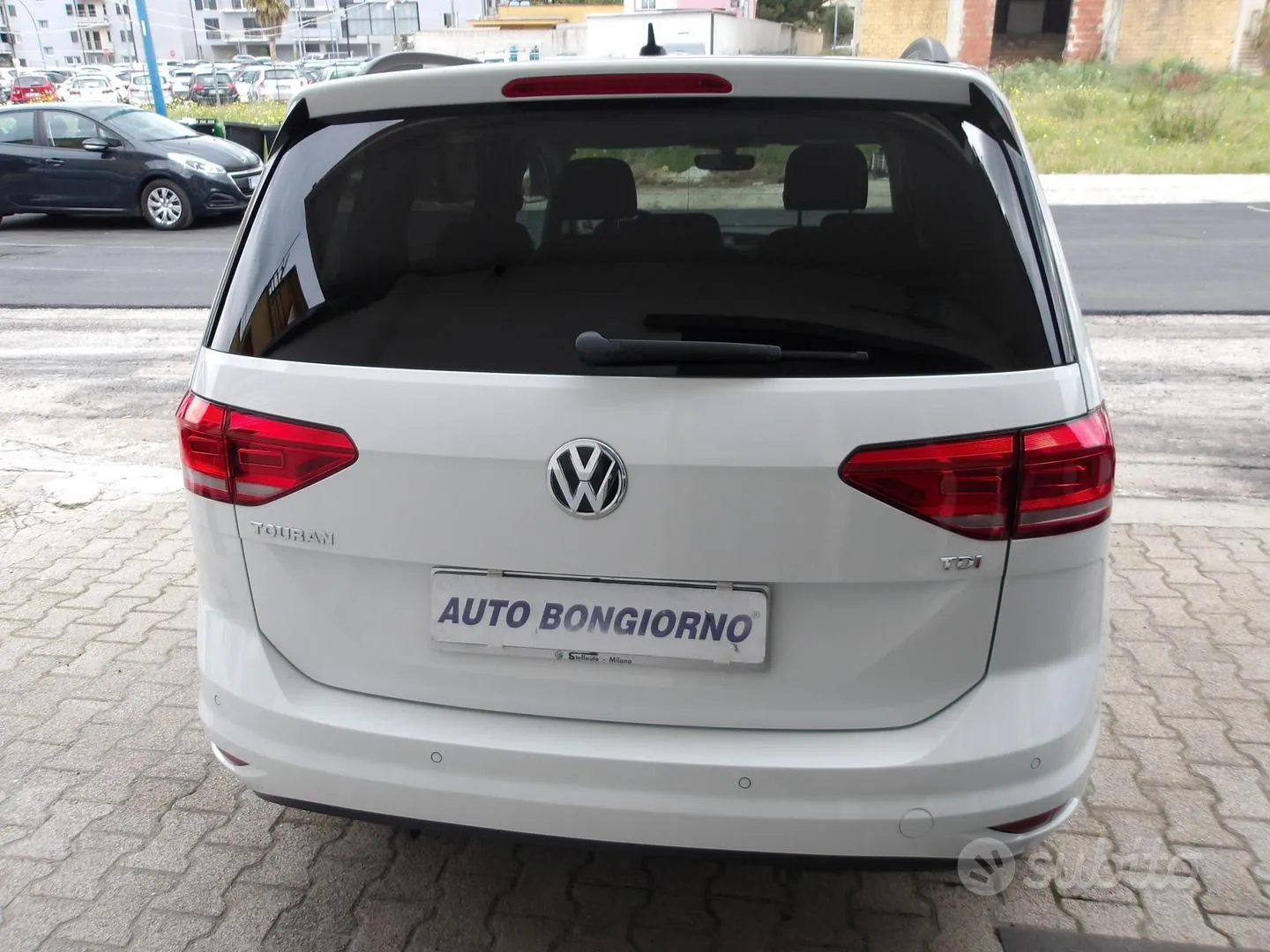 Volkswagen Touran 2016 photo 5
