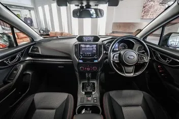 Subaru Xv 2018 photo 3