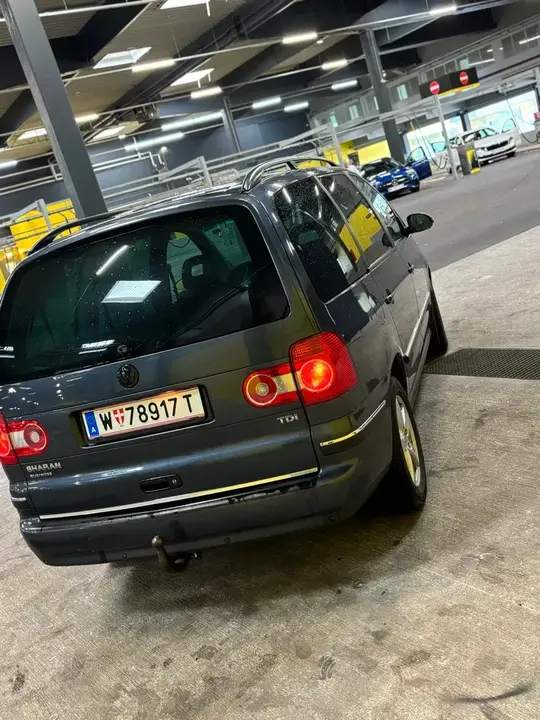 Volkswagen Sharan 2004 photo 3
