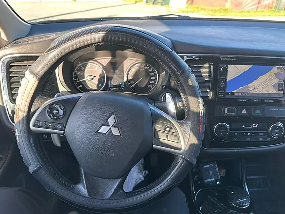 Mitsubishi Outlander 2013 photo 5