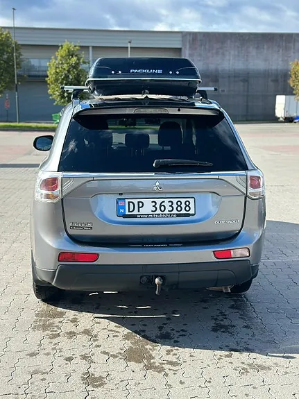 Mitsubishi Outlander 2013 photo 4
