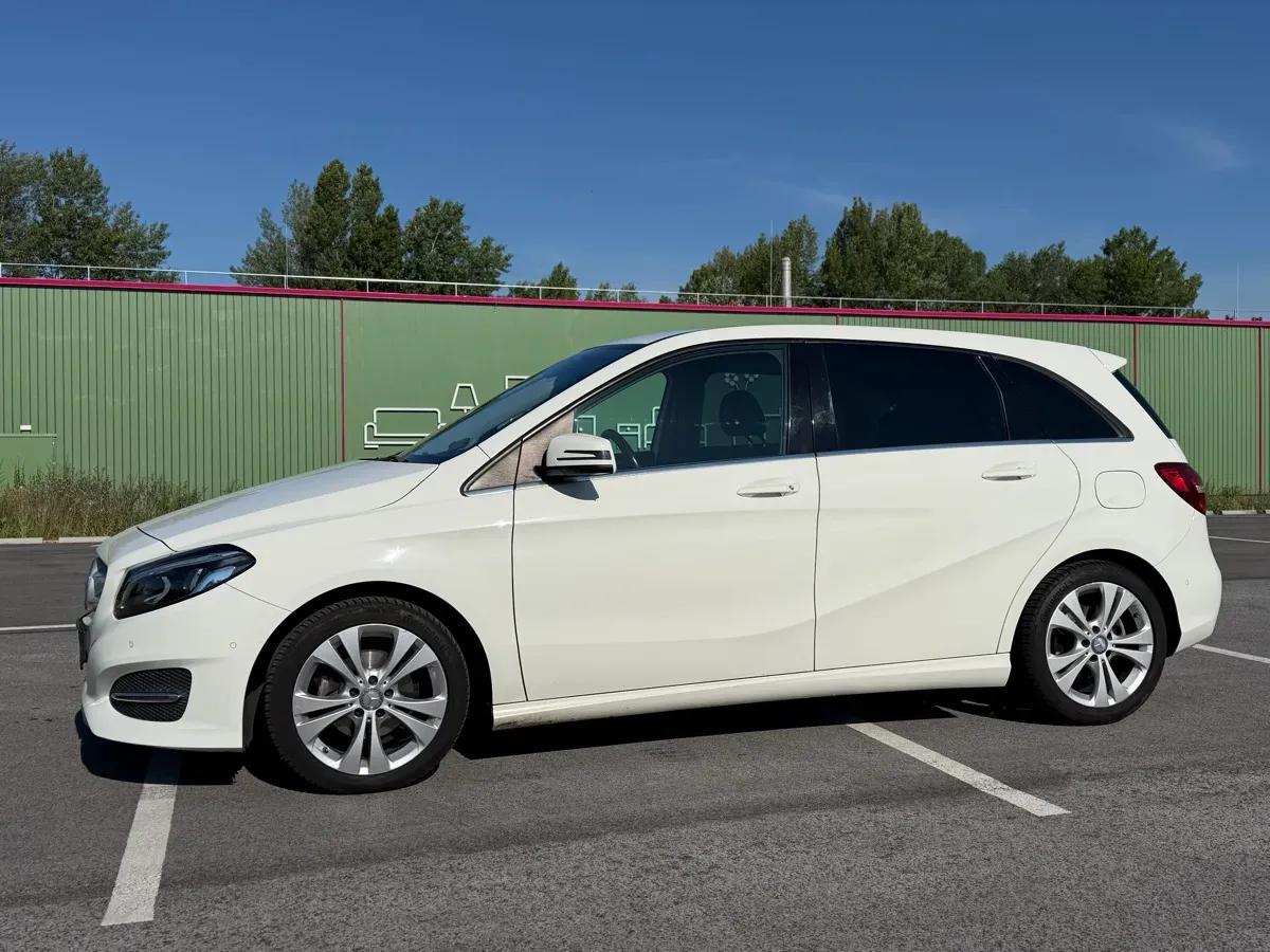 Mercedes-Benz B-Class
