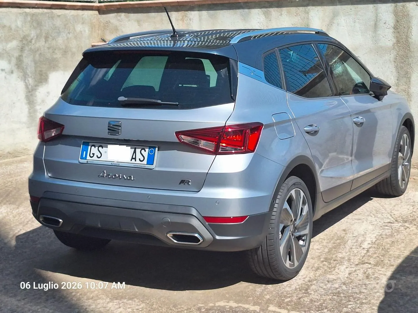 Seat Arona 2023 photo 2