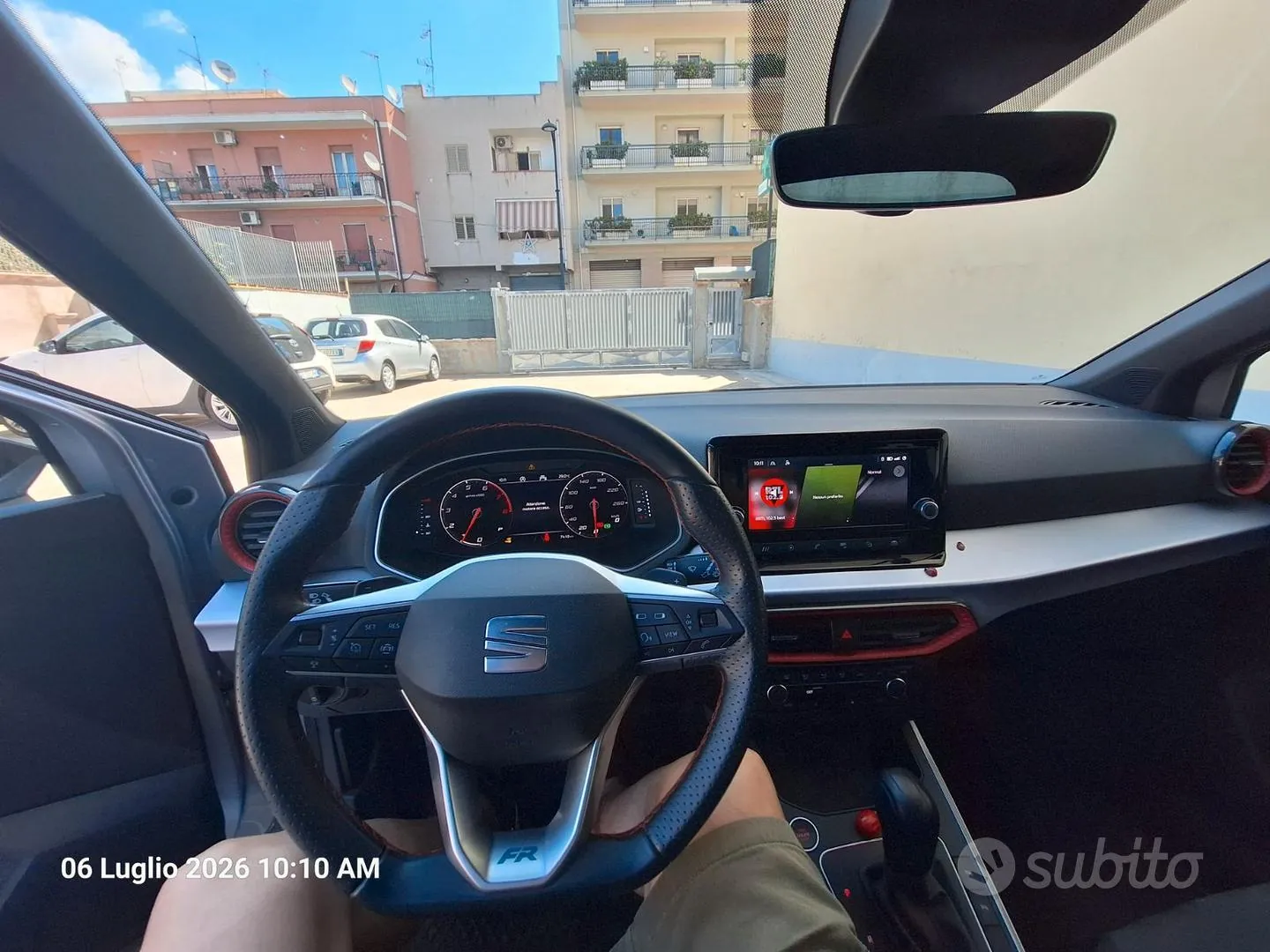 Seat Arona 2023 photo 3