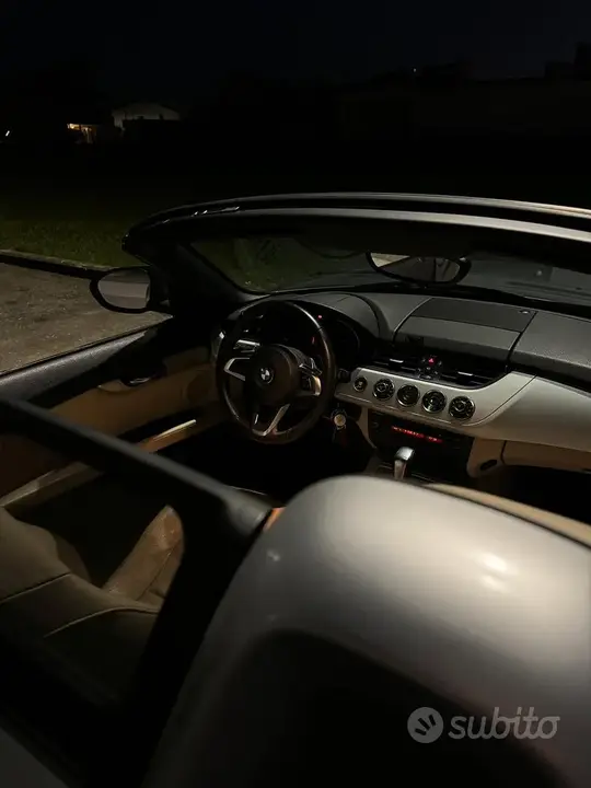 BMW Z4 2009 photo 3