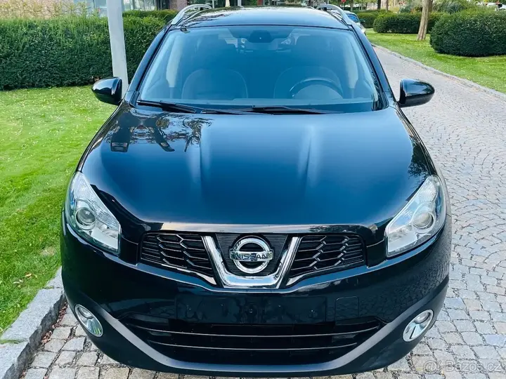 Nissan Qashqai 2011 photo 3