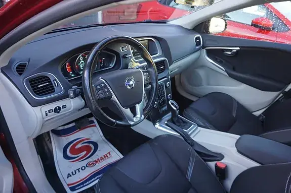 Volvo V40 2014 photo 5