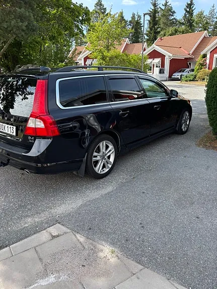 Volvo V70 2013 photo 2
