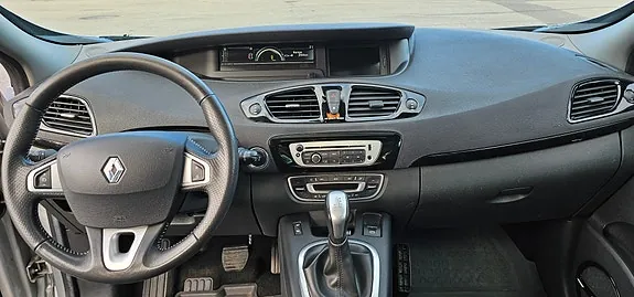 Renault Scenic Iii 2013 photo 4