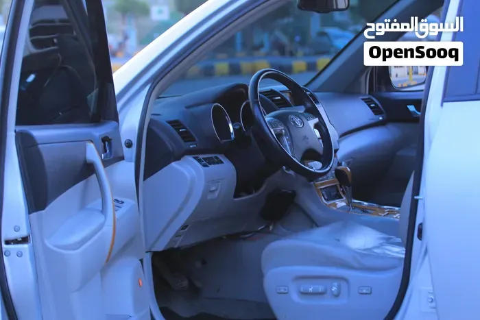Toyota Highlander 2009 photo 4