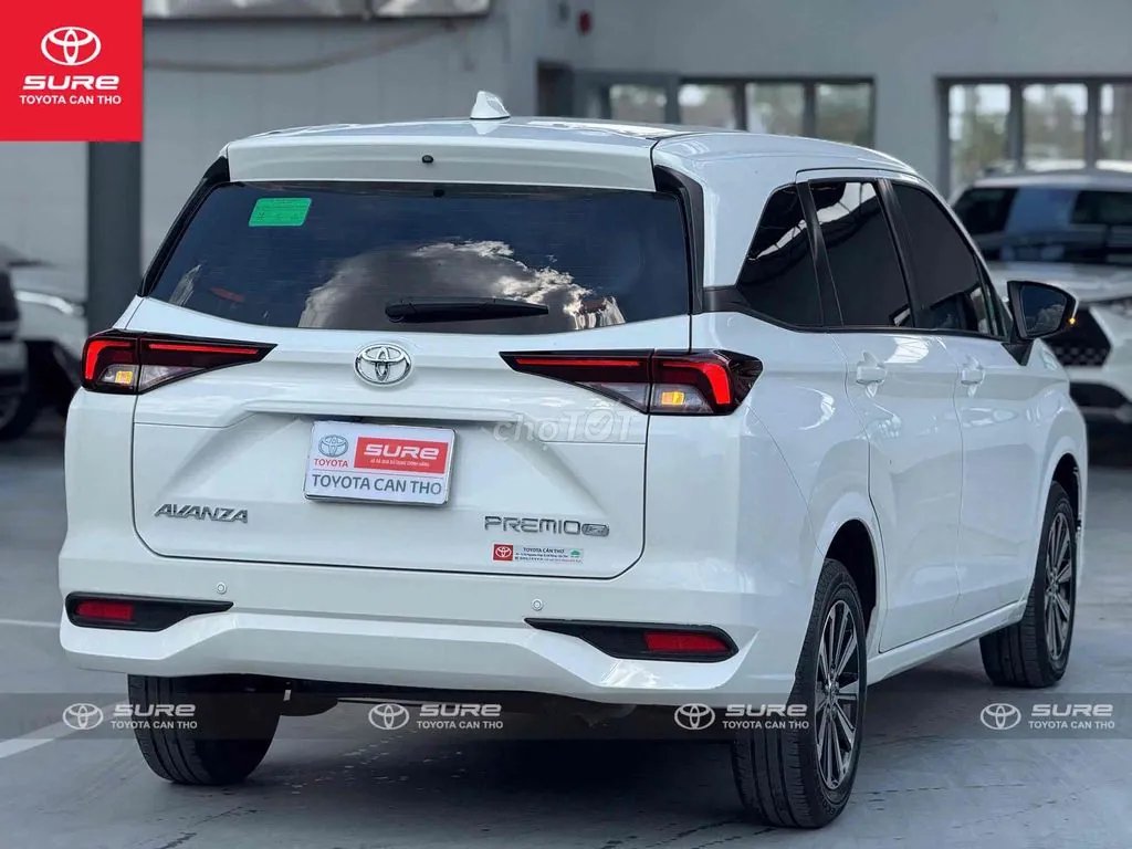 Toyota Avanza Premio 2023 photo 4