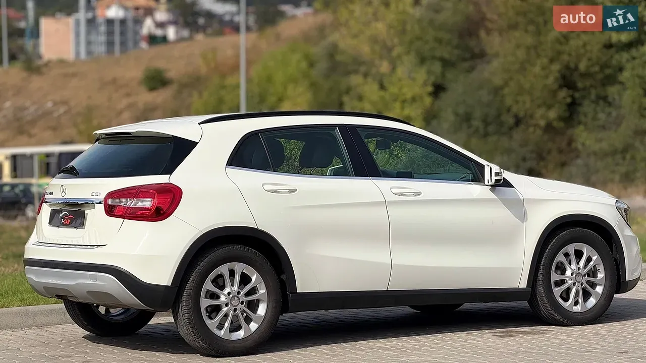 Mercedes-Benz Gla Class 2014 photo 5