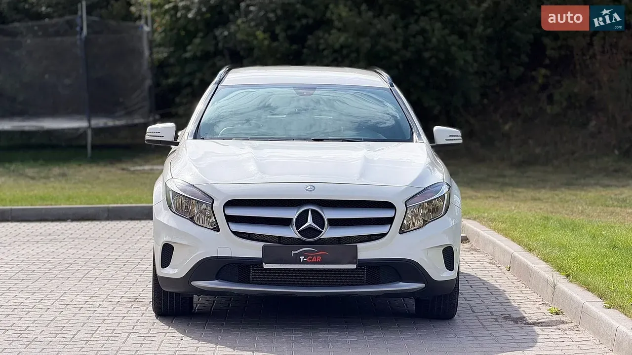 Mercedes-Benz Gla Class 2014 photo 2