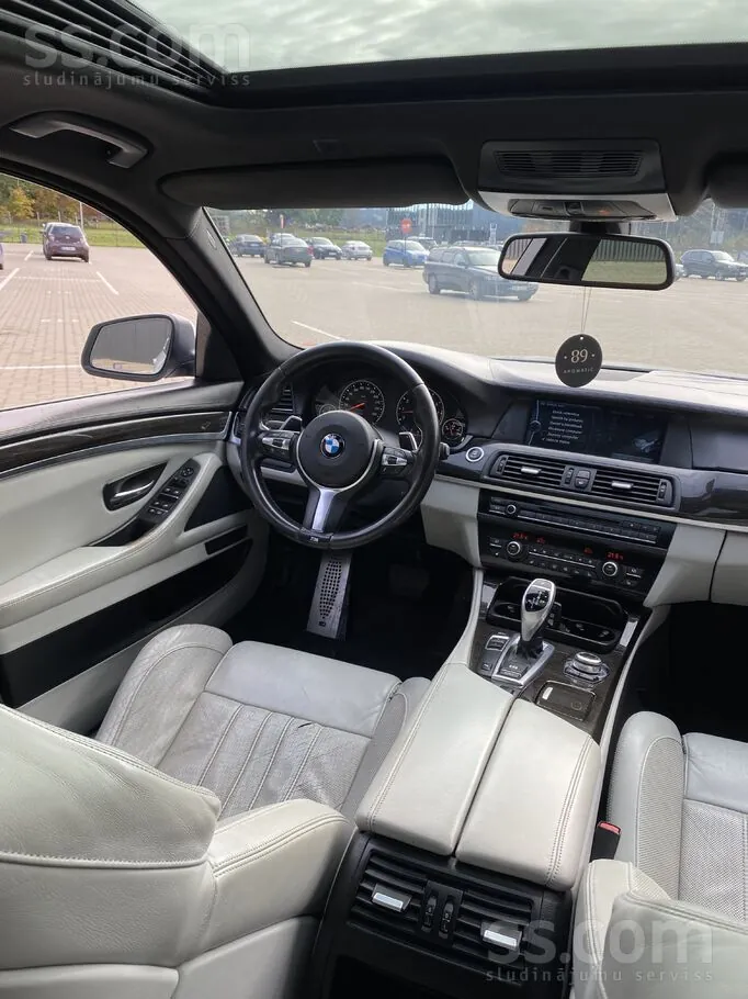 BMW 525 2010 photo 5