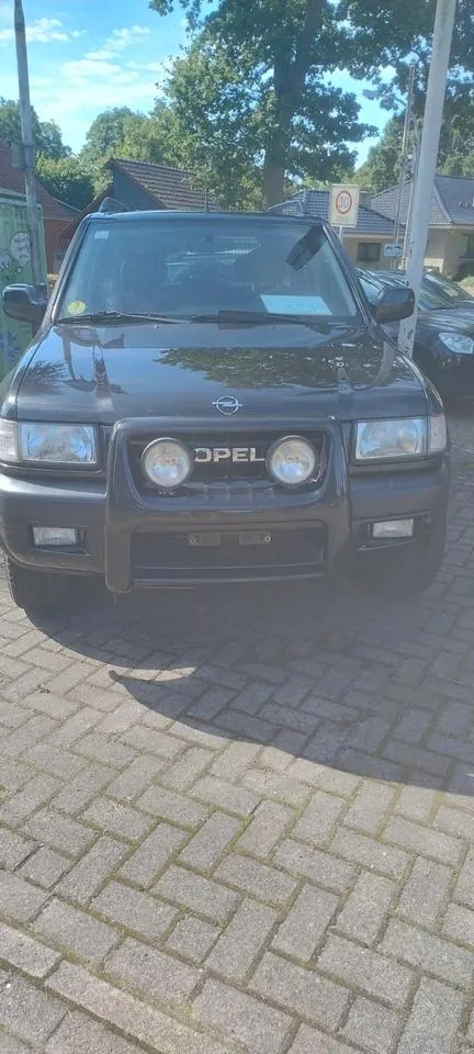 Opel Frontera