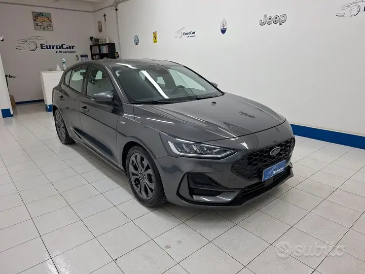Ford Focus 2022 photo 5
