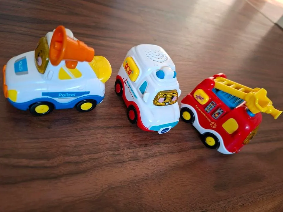 Vtech Tut Tut Autos Polizei Feuerwehr Krankenwagen Kinder
