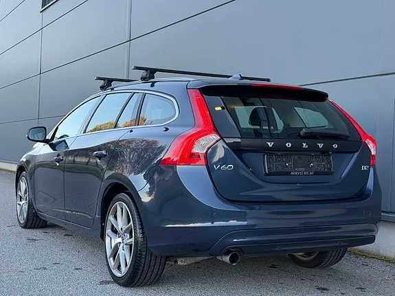 Volvo V60 2016 photo 5