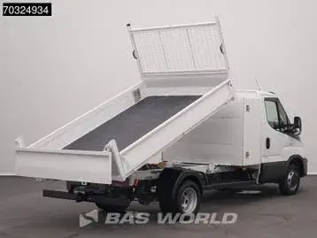 Iveco Daily 2020 photo 2