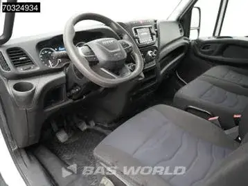 Iveco Daily 2020 photo 3