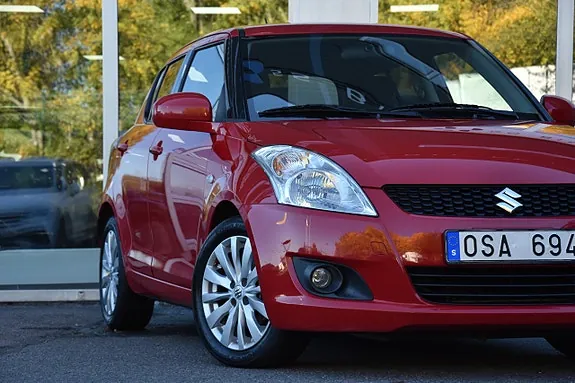 Suzuki Swift 2012 photo 4