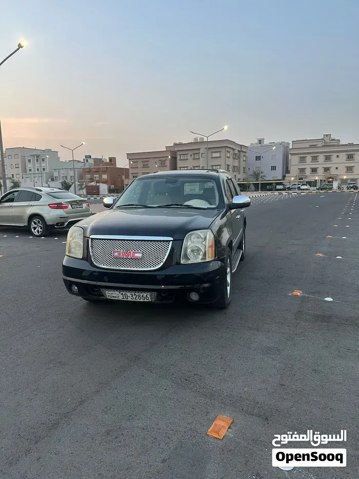GMC Yukon Denali