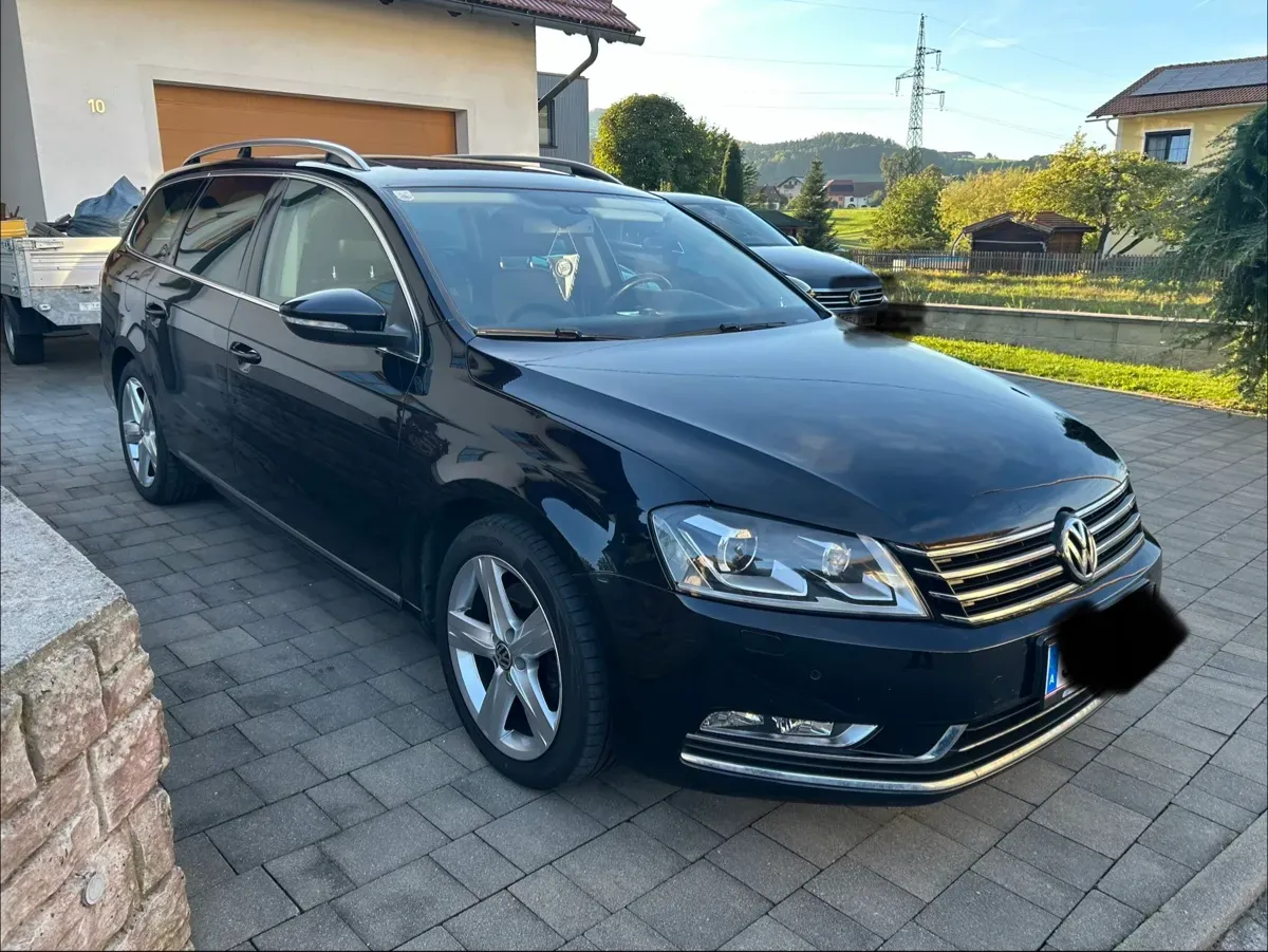 Volkswagen Passat 2013 photo 2