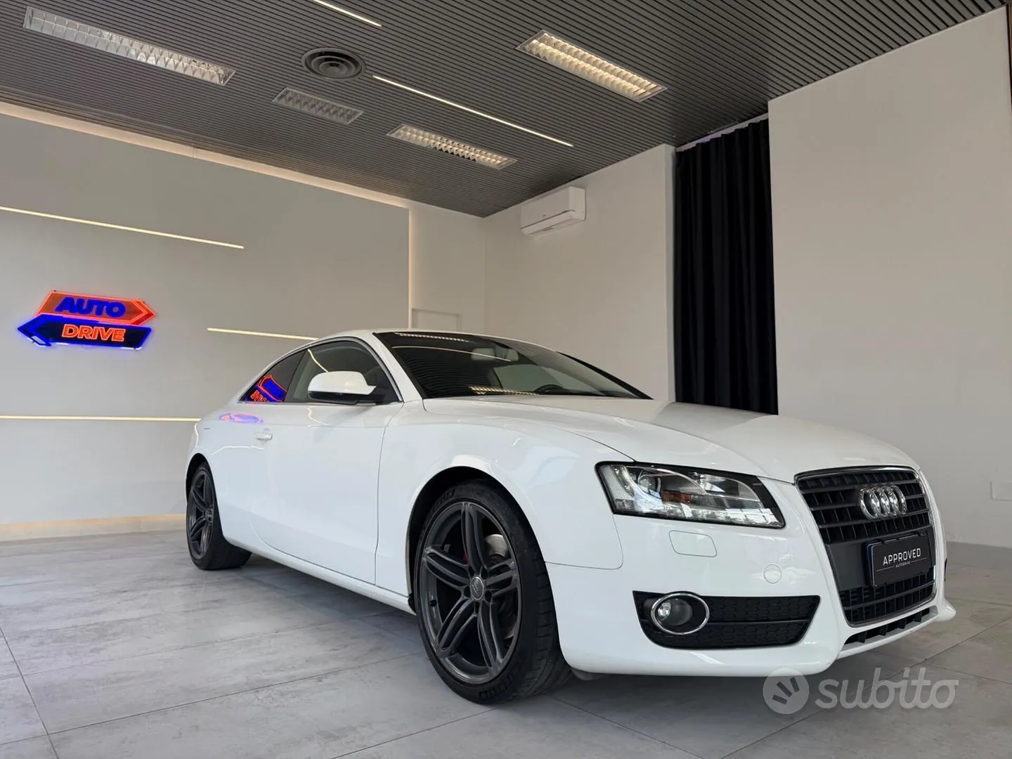Audi A5 2010 photo 4