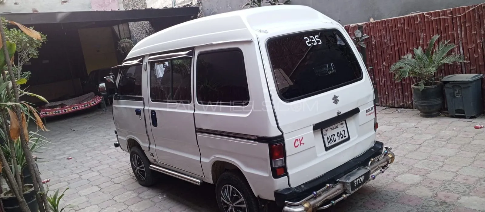 Suzuki Bolan